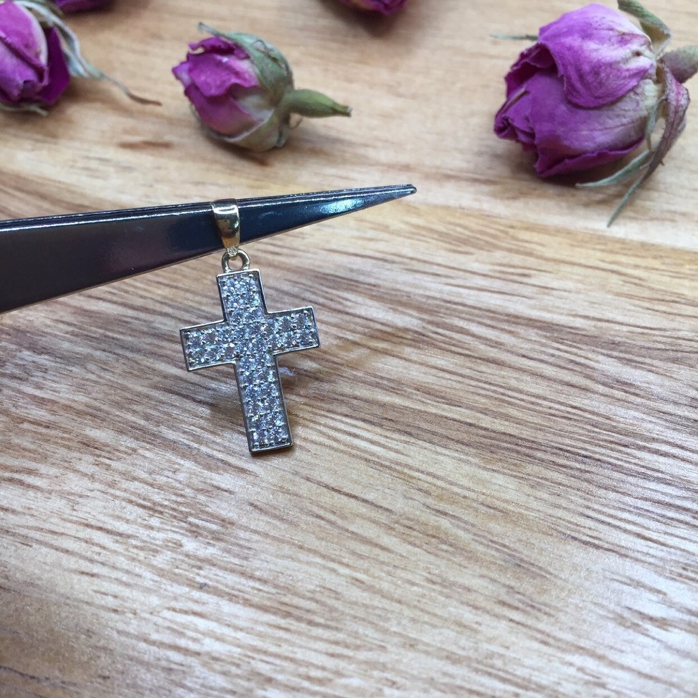 10kt gold cross (new)